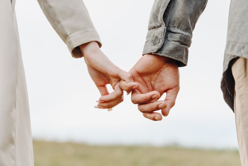 Secretul unei căsnicii fericite: Cum să menții vie flacăra iubirii?