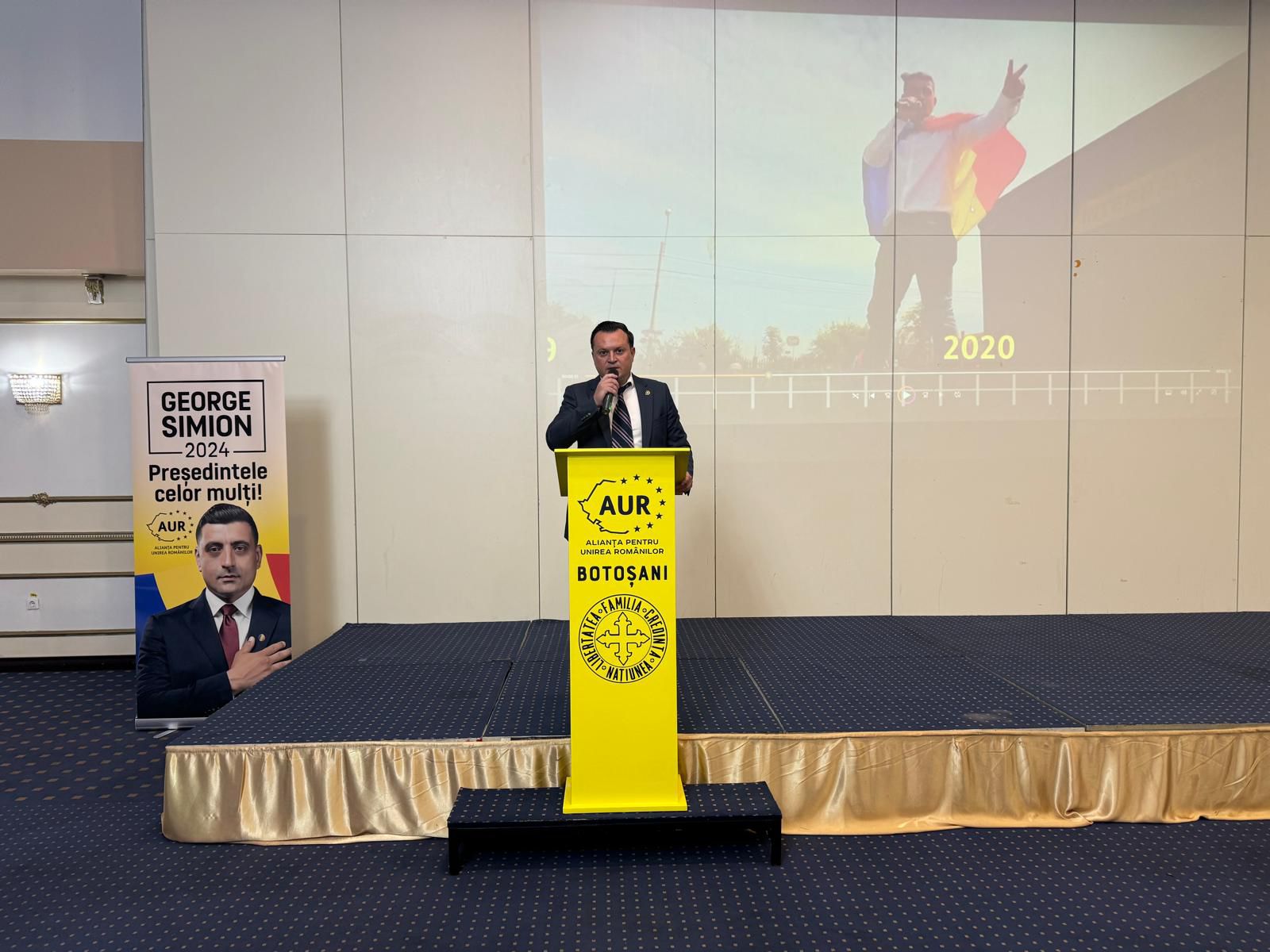 Cătălin Silegeanu critică legăturile dintre politică și afaceri obscure, care „nu se limitează la un singur partid”