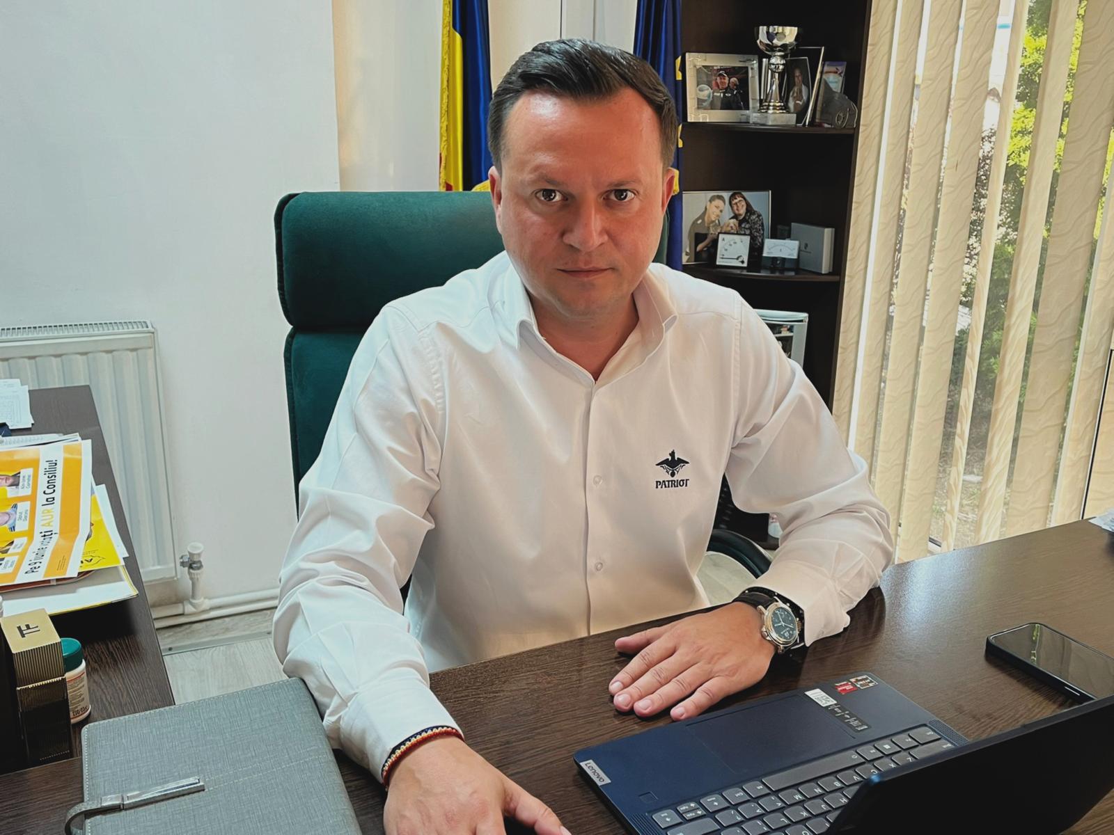 Cătălin Silegeanu critică dur autoritățile locale pentru lipsa de reacție în fața violențelor din oraș