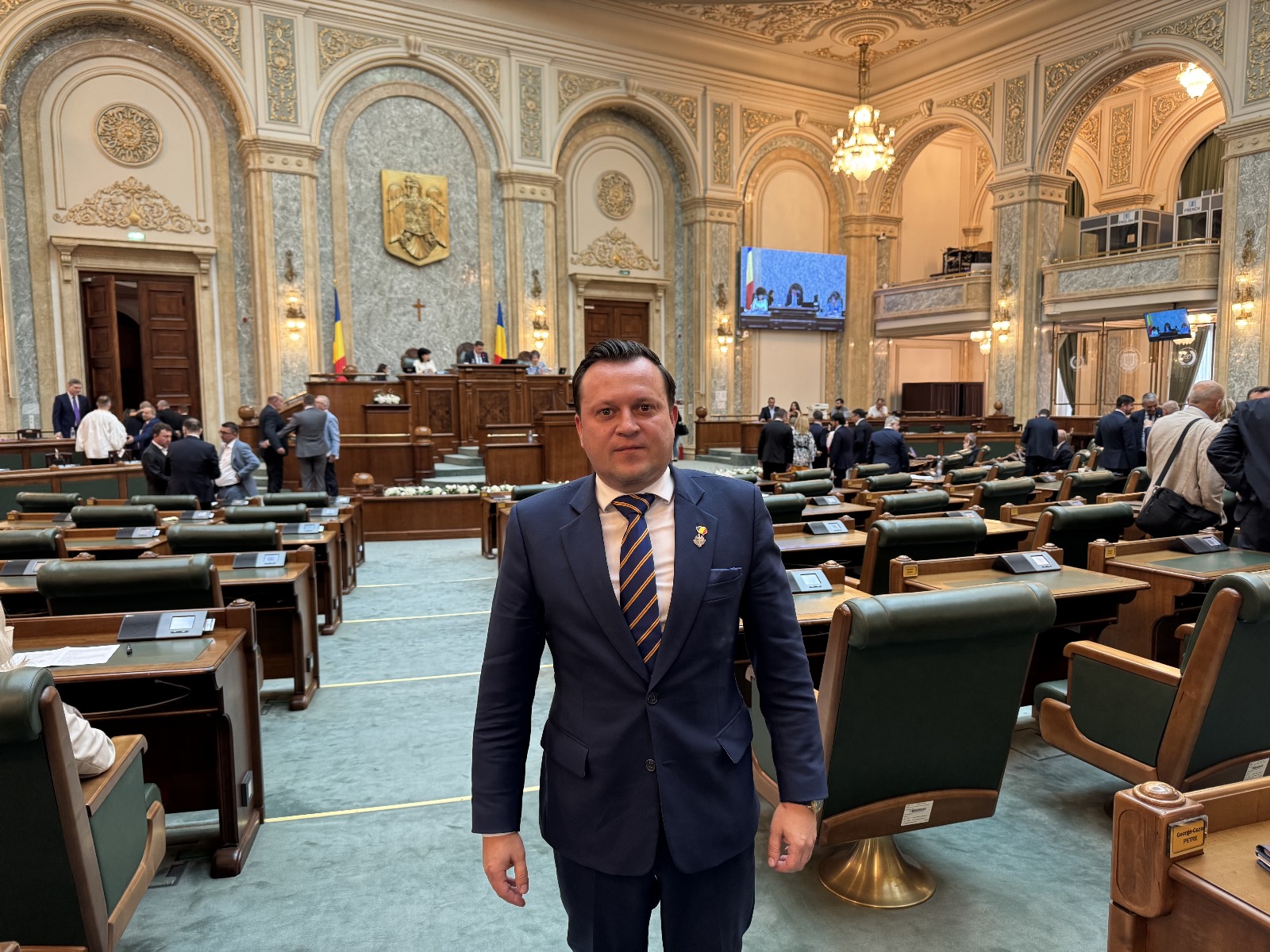 Senatorul AUR de Botoșani depune amendamente împotriva măsurilor fiscal-bugetare: De ce Bolojan are milă de bănci și de jocuri de noroc, și nu de poporul român?