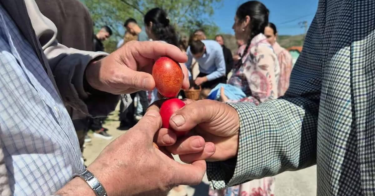 De ce ciocnim ouă roșii de Paște: tradiții, reguli și semnificații păstrate la Botoșani