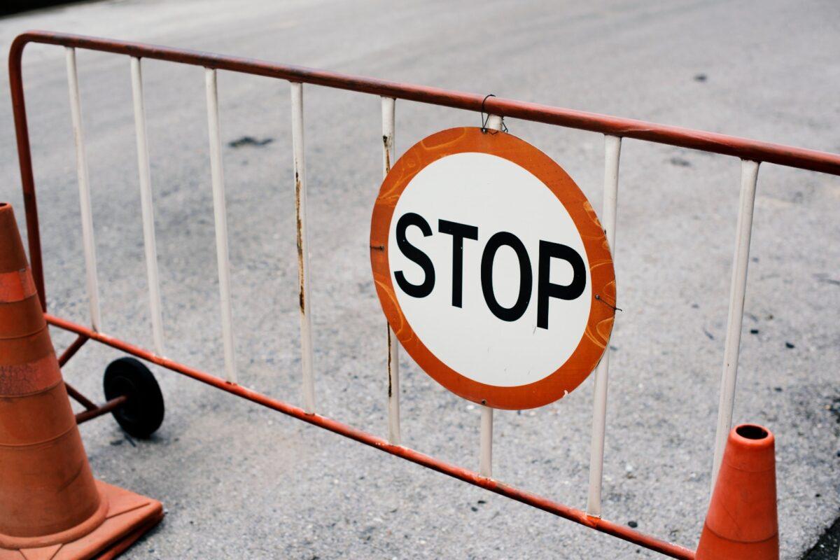circulatie restrictionata.