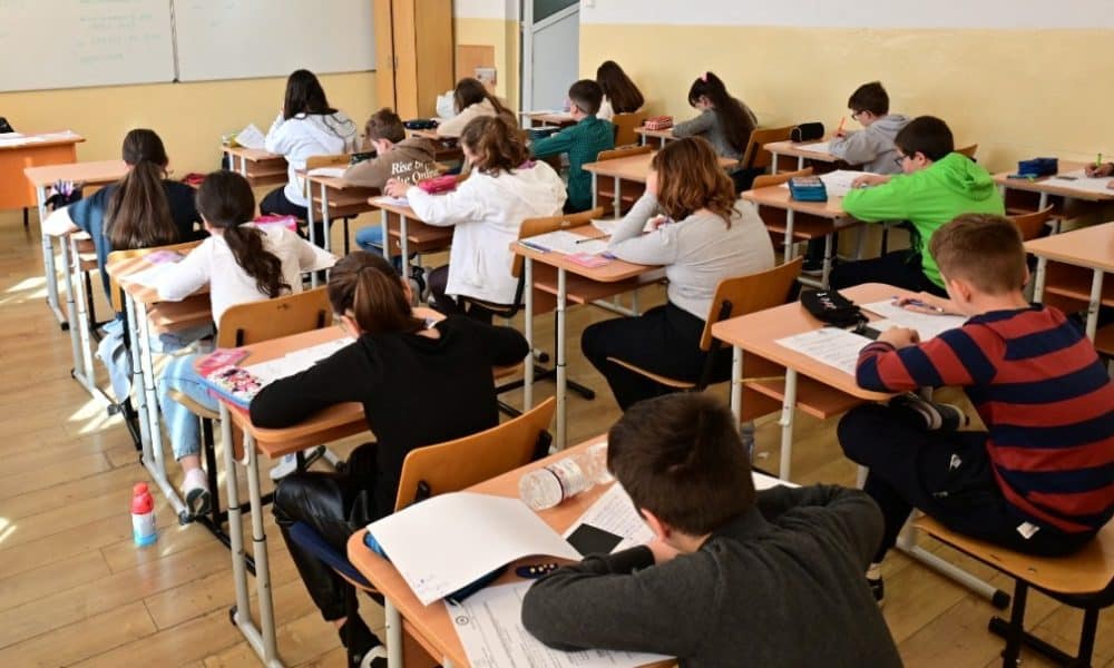 Weekend prelungit pentru elevi și profesori în această săptămână: Vineri, 24 ianuarie, este Ziua Unirii Principatelor Române