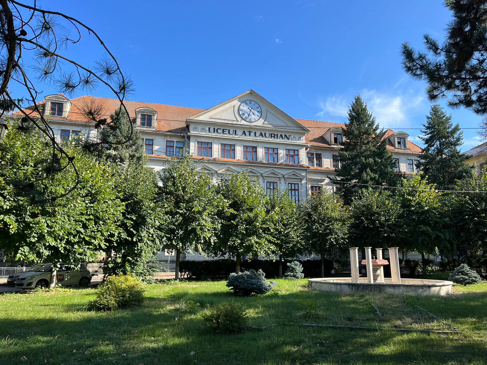 colegiul laurian botosani