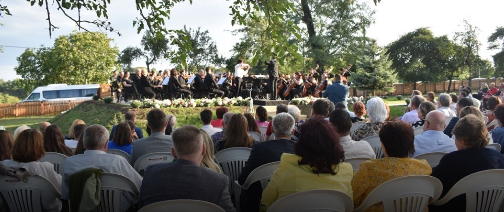 Concert al Orchestrei Filarmonicii Botoșani acasă la Enescu 