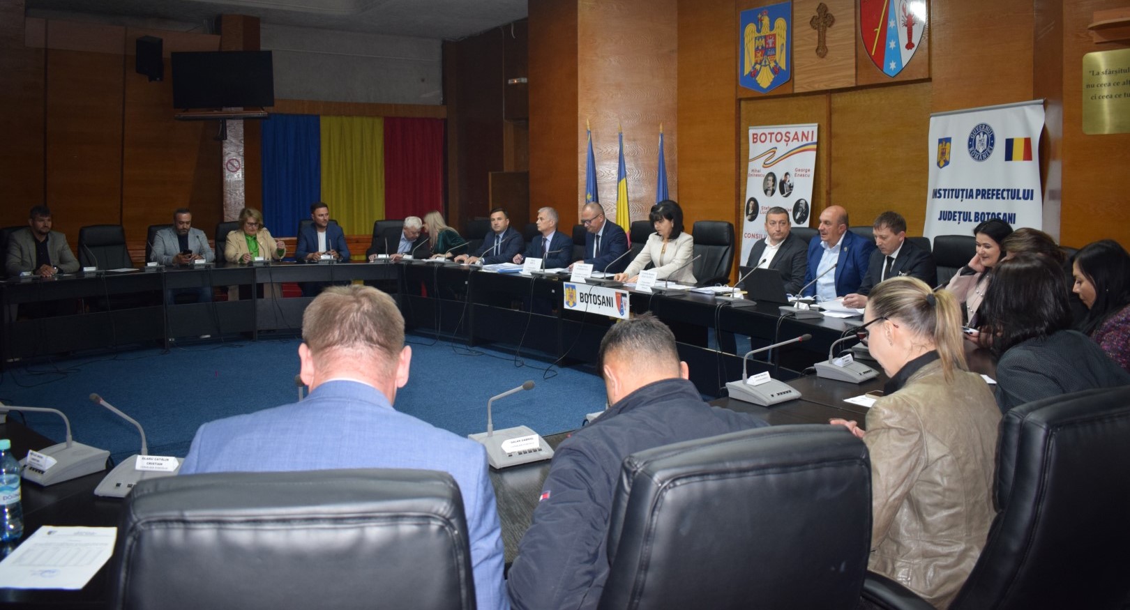 După patru ani... Consilierii județeni, campioni la voturi pe bandă rulantă: Cei mai mulți au tăcut mâlc în plen 