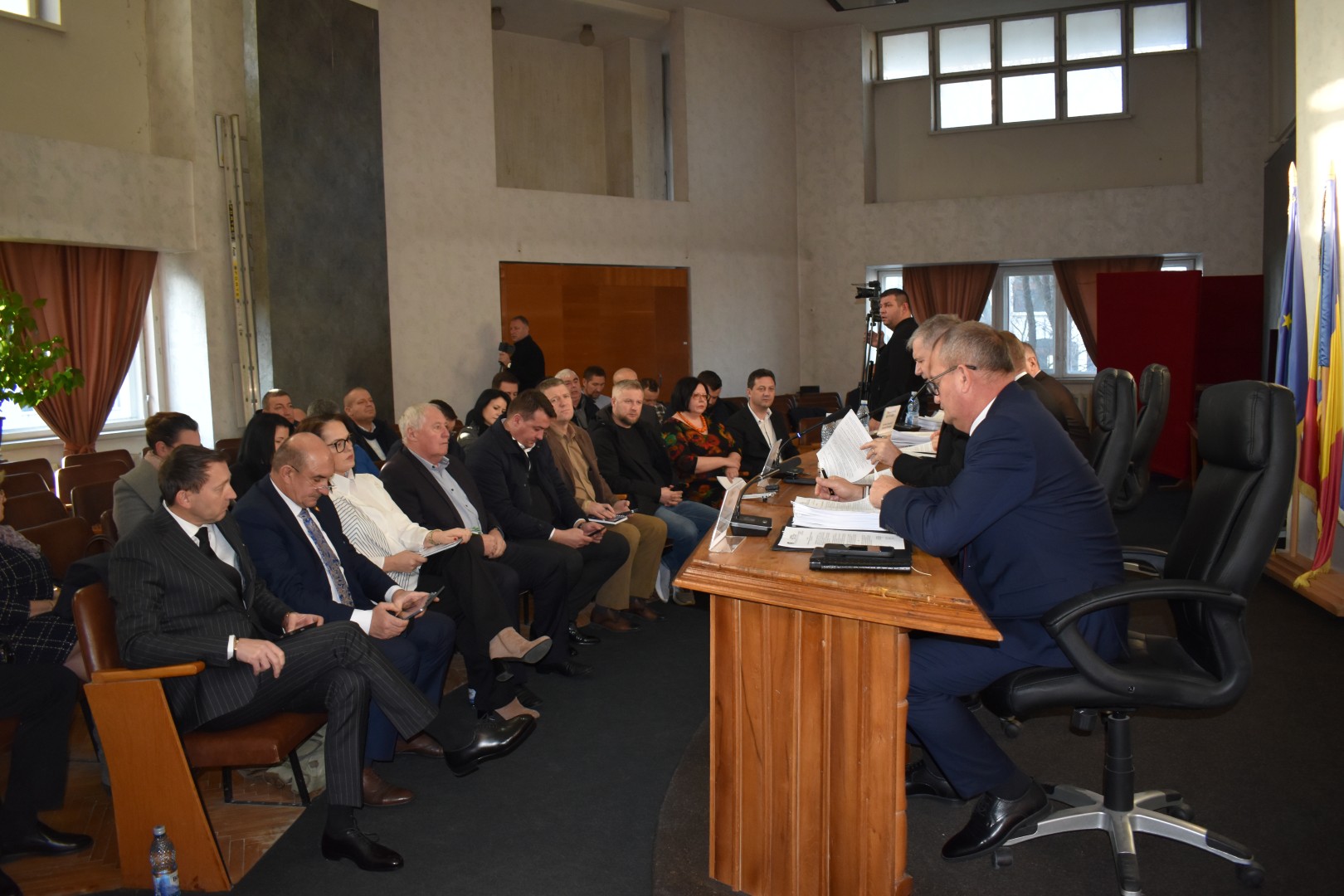 O primăriță nu a cheltuit banii de la CJ pentru adăpătorile animalelor: Este o bilă neagră