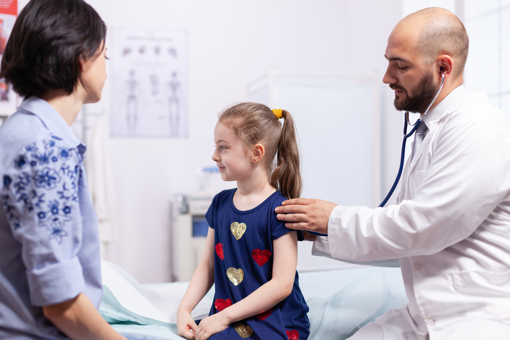 Înapoi la școală: Cum să asiguri sănătatea copilului tău. Primul pas, vizita la pediatru!