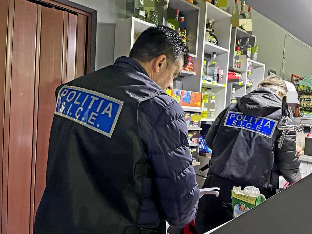 Patroni luați la bani mărunți de polițiștii botoșăneni