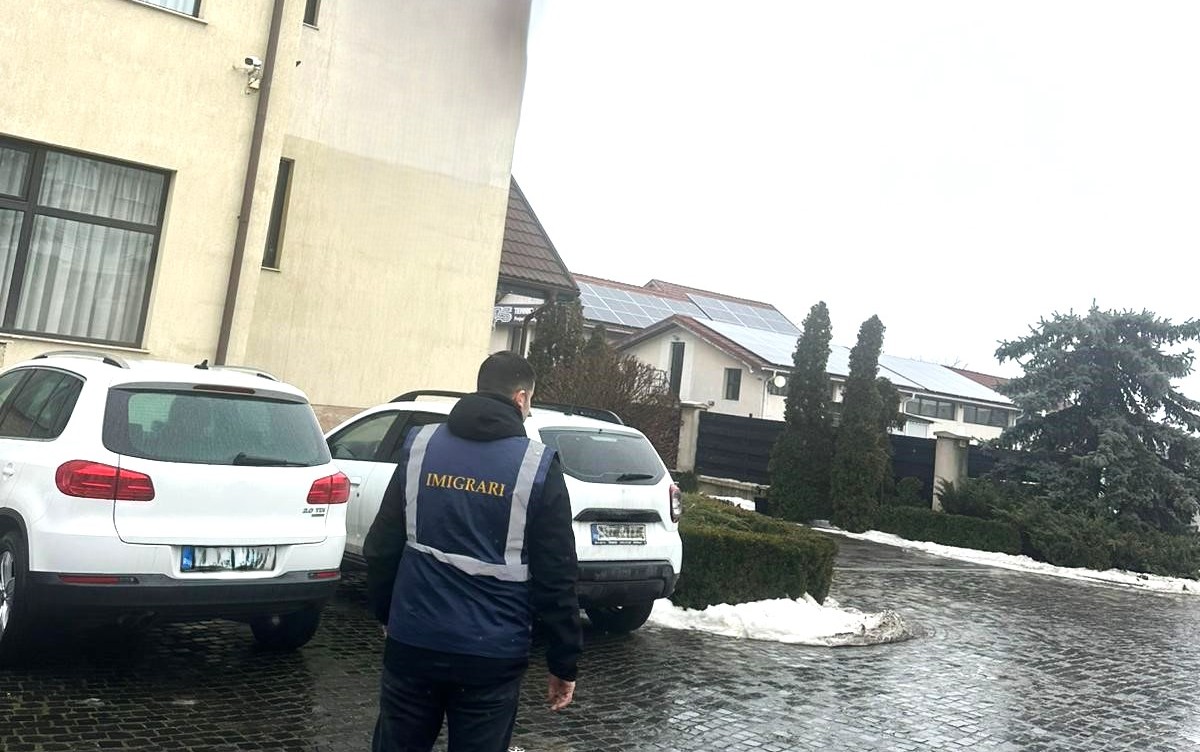 Control la un hotel și un restaurant din Botoșani, polițiștii au dat peste un turc 
