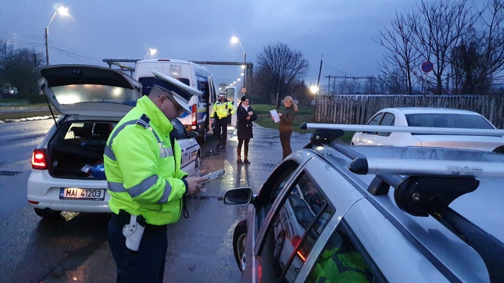 Un botoșănean care se credea șofer și un amețit prinși în flagrant de Poliție 