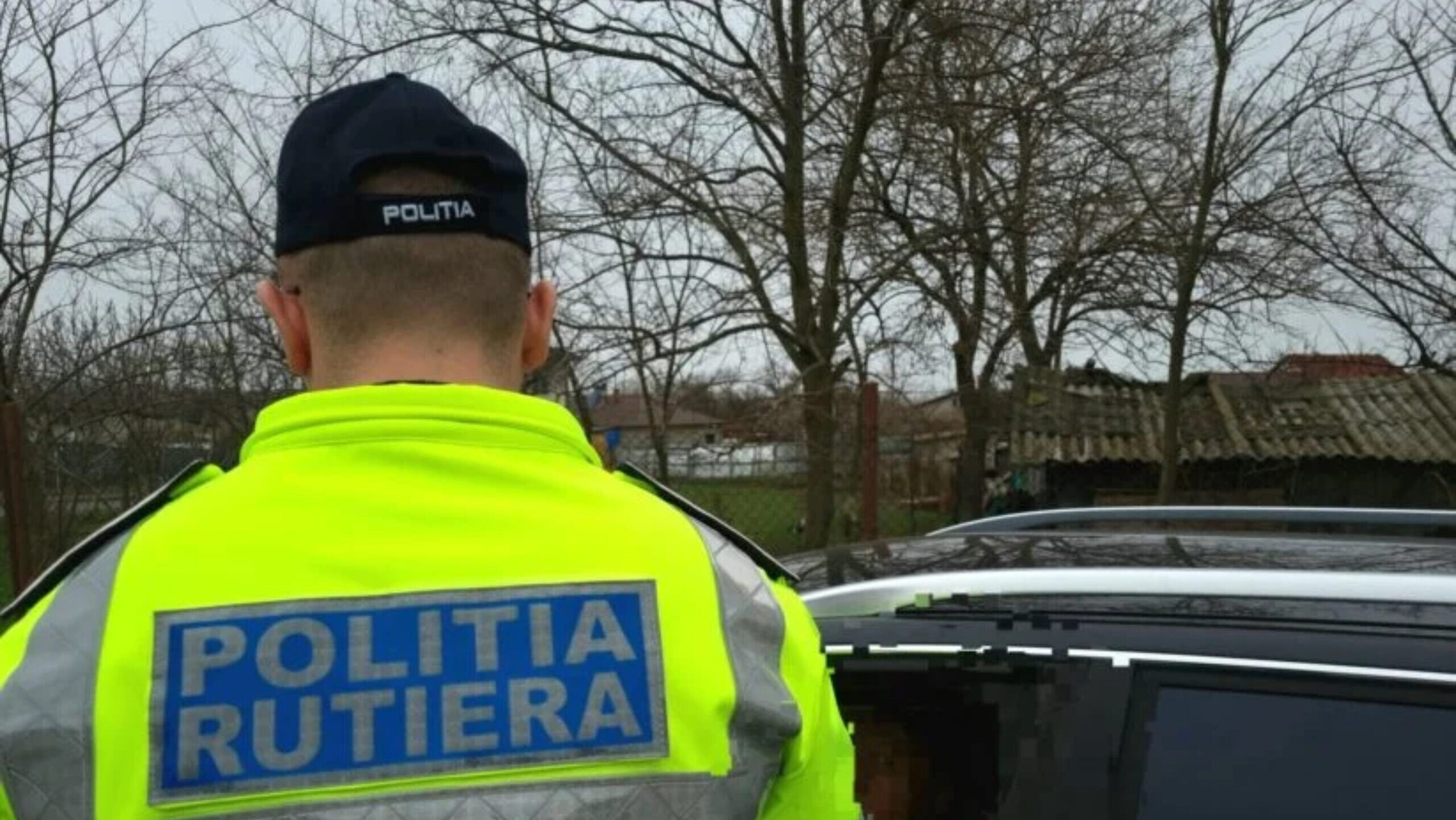 control al politiei cu un tanar amendat