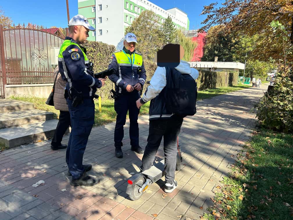 „Sigur nu mă prinde Poliția”: Polițiștii l-au văzut însă pe copilul de 13 ani din Botoșani 
