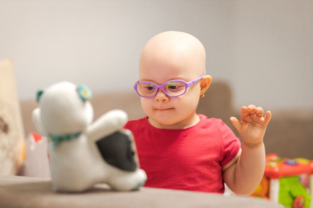 Cancerele la copii, depistate înainte de apariția bolii: Când este indicată testarea genetică