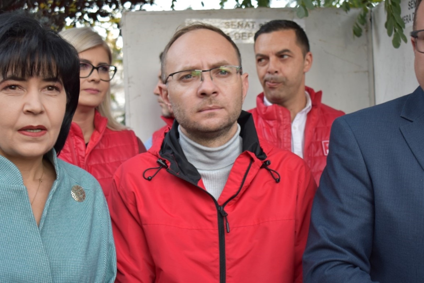 Primarul Cosmin Andrei vrea REFERENDUM local pentru mutarea cetățenilor din Centrul Vechi: Voi merge până la capăt  – VIDEO 