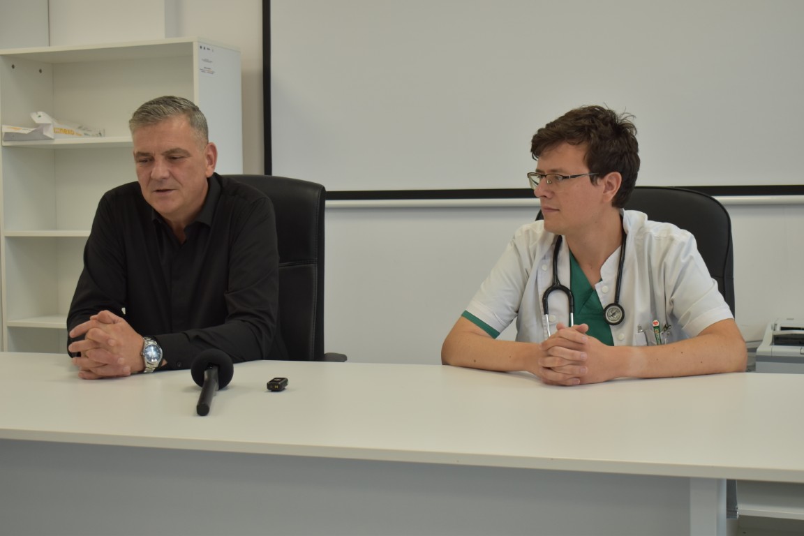 Un tânăr medic sucevean s-a angajat la Botoșani, la Boli Infecțioase: Îmi doream un loc de muncă – VIDEO 