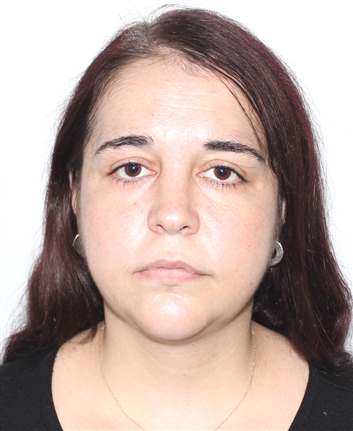 A plecat în toiul nopții cu actele și telefonul, fără explicații, polițiștii o caută