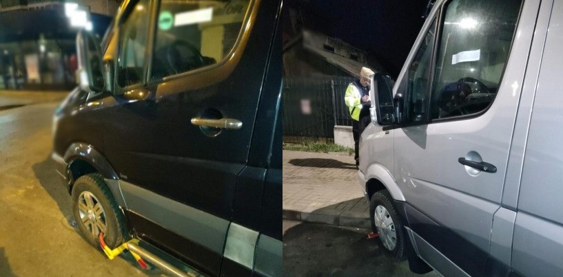 Autoutilitare parcate ilegal blocate de Poliția Locală