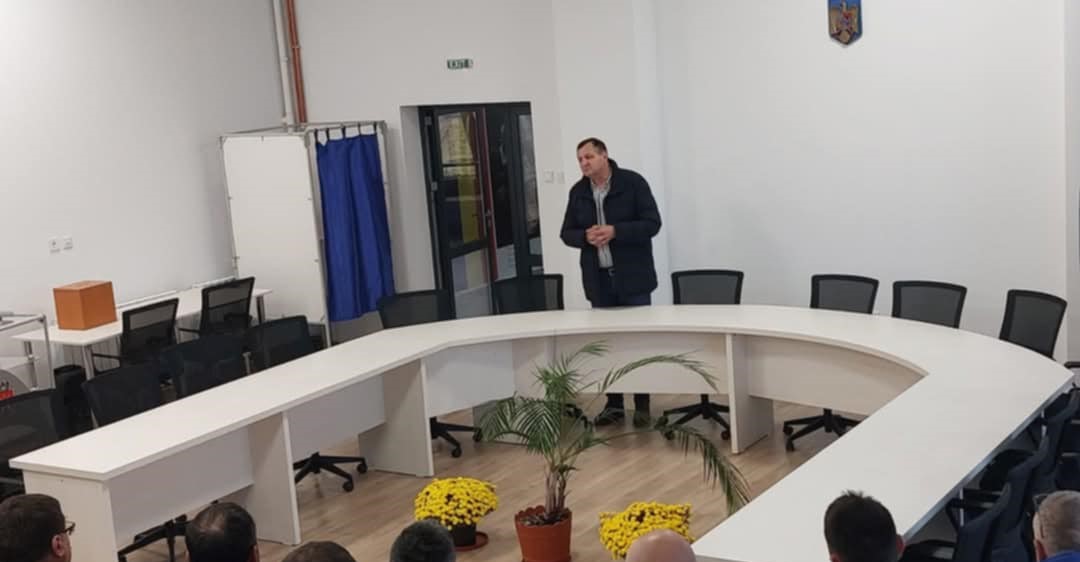 ”Modelul Țurcanu” aplicat de primarul Dan Oloeriu: Ar fi cerut materiale de construcții și beton pentru casa personală 