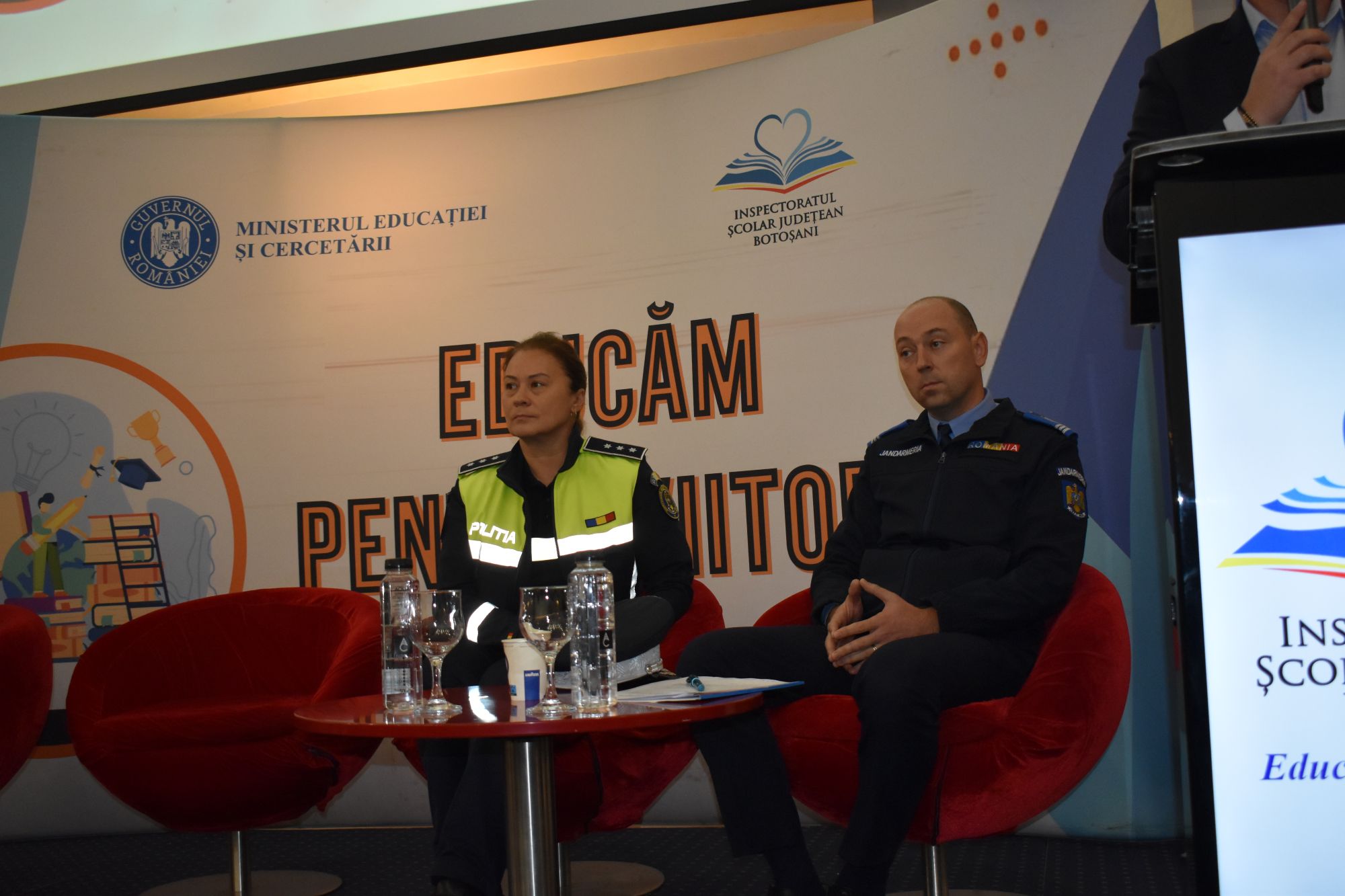 O șefă din Poliție le-a dat o veste bună directorilor de școli: E de două ori îmbucurător – VIDEO