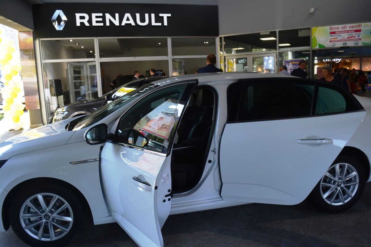 Primele două automobile cele mai vândute în Europa, pot fi cumpărate și la Botoșani 