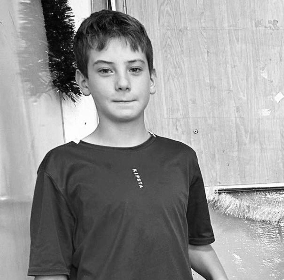 Elevul mort în timpul orei plâns de profesori și colegi: Chipul, zâmbetul și prezența lui vor rămâne vii în inimile tuturor