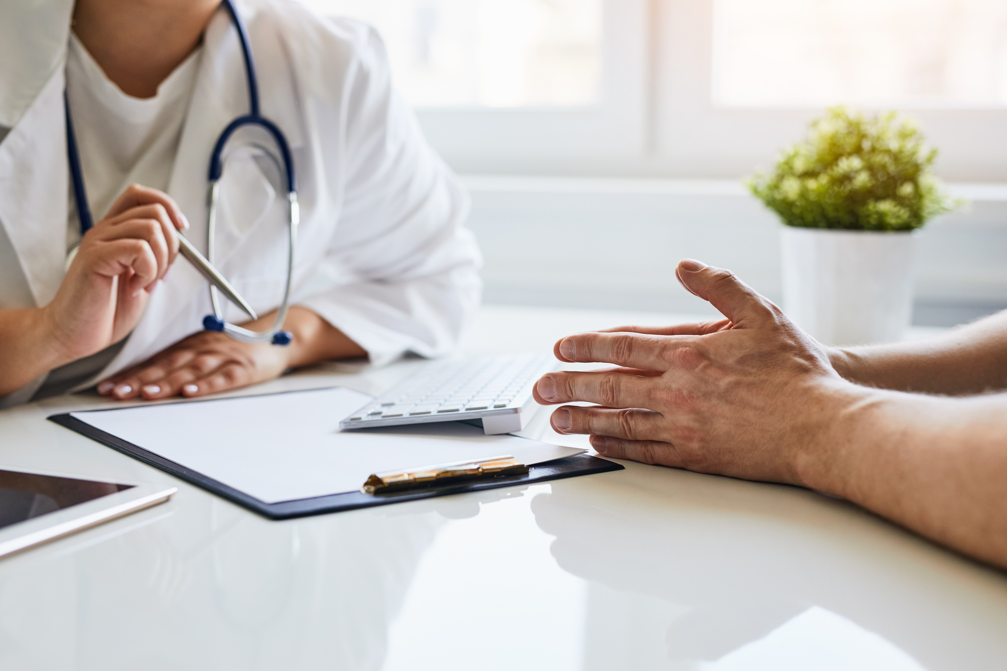 Aproape 95.000 de lei! Medici de familie cu salarii frumușele la Botoșani - TOPUL celor mai bine plătiți 