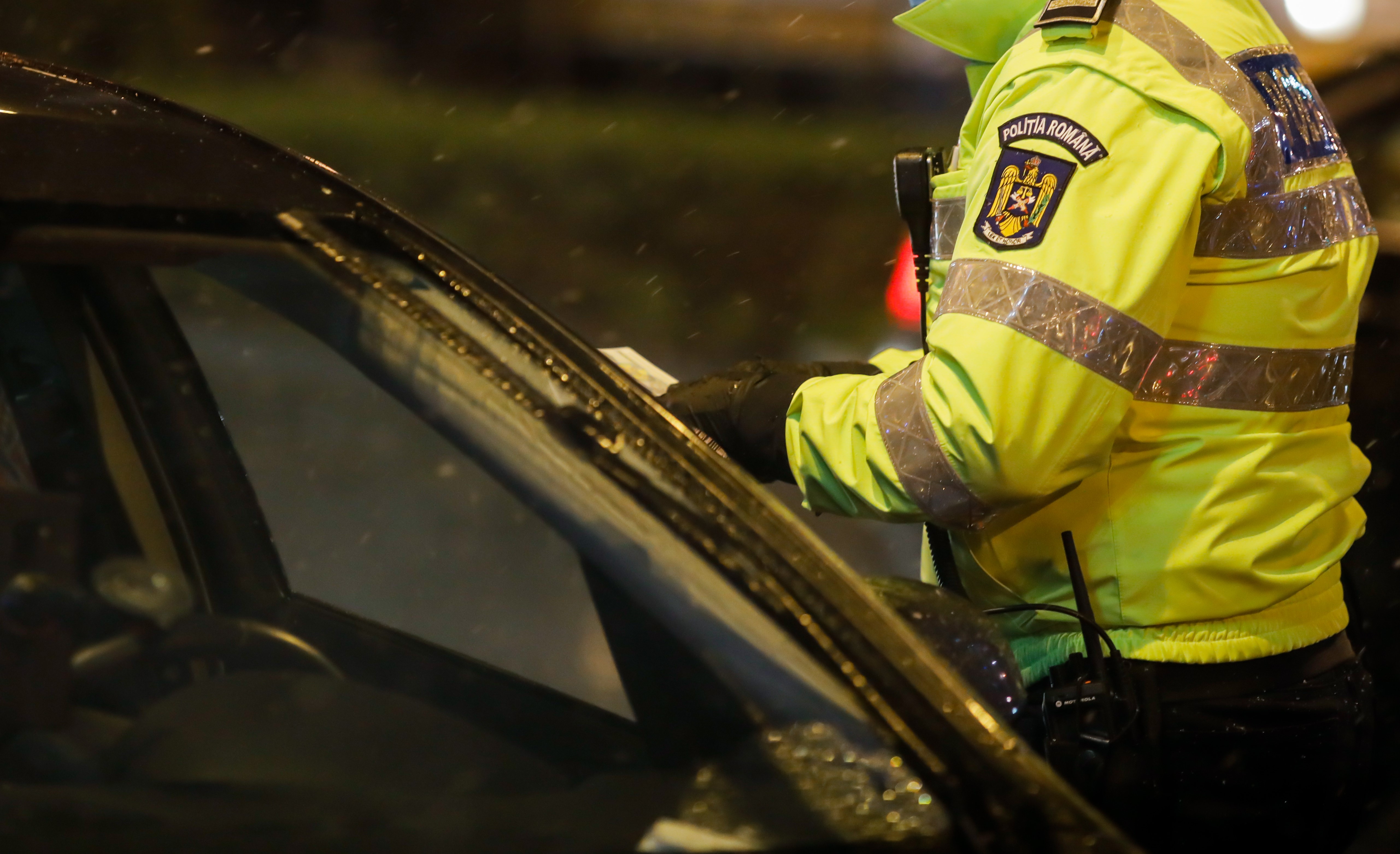 Șofer scos din trafic după ce a fost testat cu aparatul etilotest