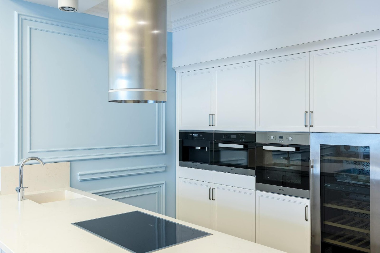 Amenajarea bucătăriilor open space: avantaje și provocări