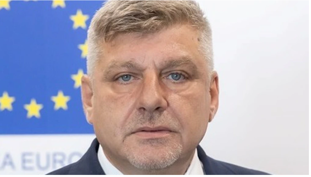 director condamnat pentru procent la salarii