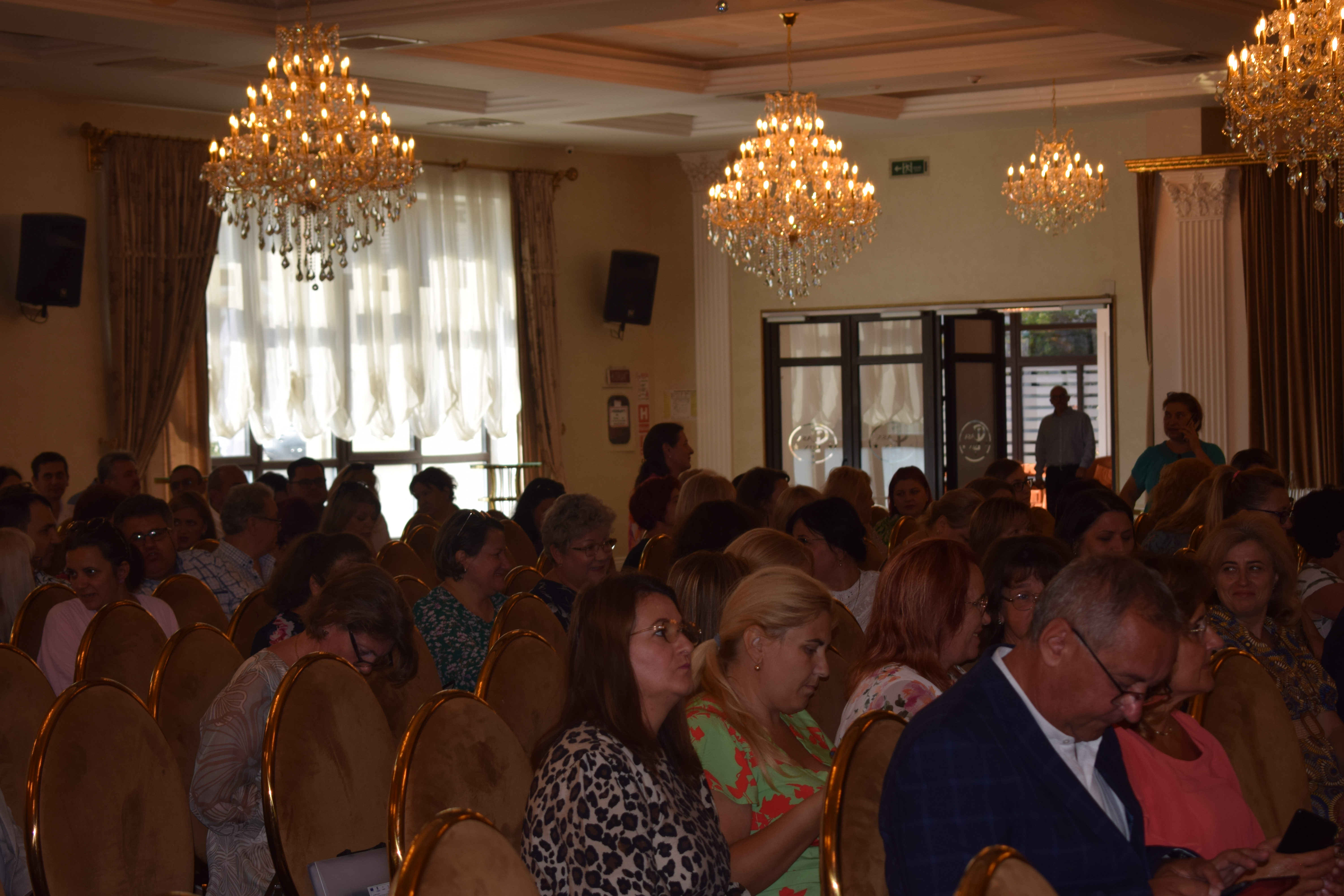 Comisar din Poliție, apel către directorii de școli să NU ascundă „sub preș” cazurile de violență 