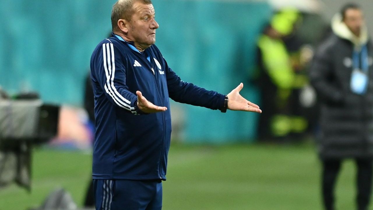 Dorinel Munteanu a refuzat să antreneze Botoșaniul, declarație halucinantă: Nu sunt pompier să semnez pe 6 luni