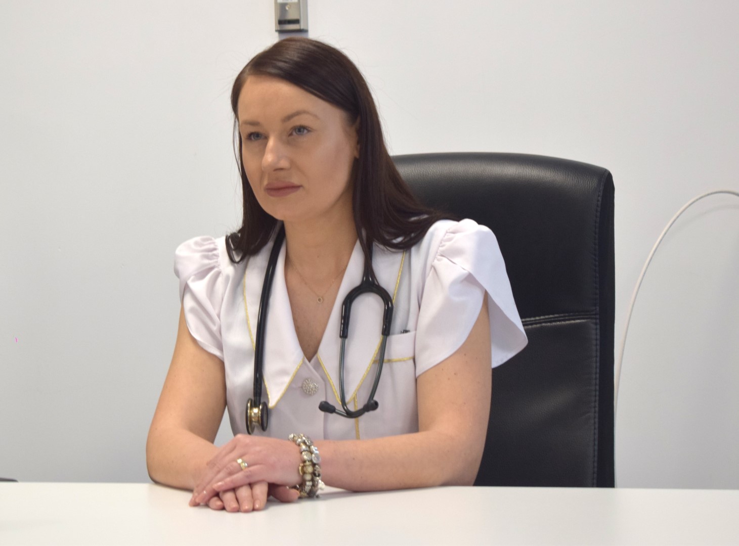 Tânăra doctoriță care a preluat șefia Secției de Pediatrie: Să mergem pe acest drum împreună, să încercăm să facem o schimbare – VIDEO