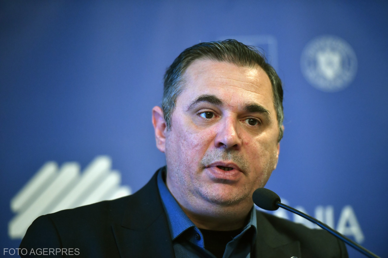 Acuzat că a „uitat” să-și dea demisia, șeful Autorității pentru Digitalizarea României a fost dat afară. Cine a preluat conducerea