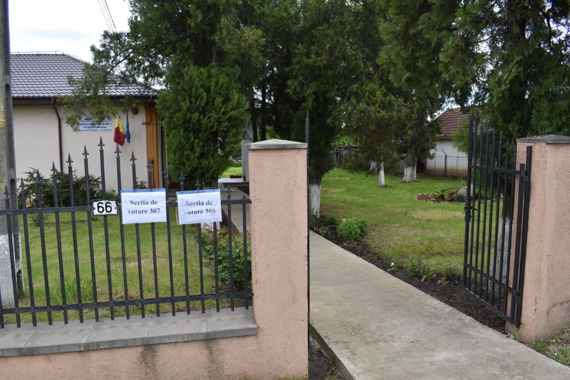 Peste 125.000 de botoșăneni au votat până la 16:00, județul Botoșani la coada clasamentului 