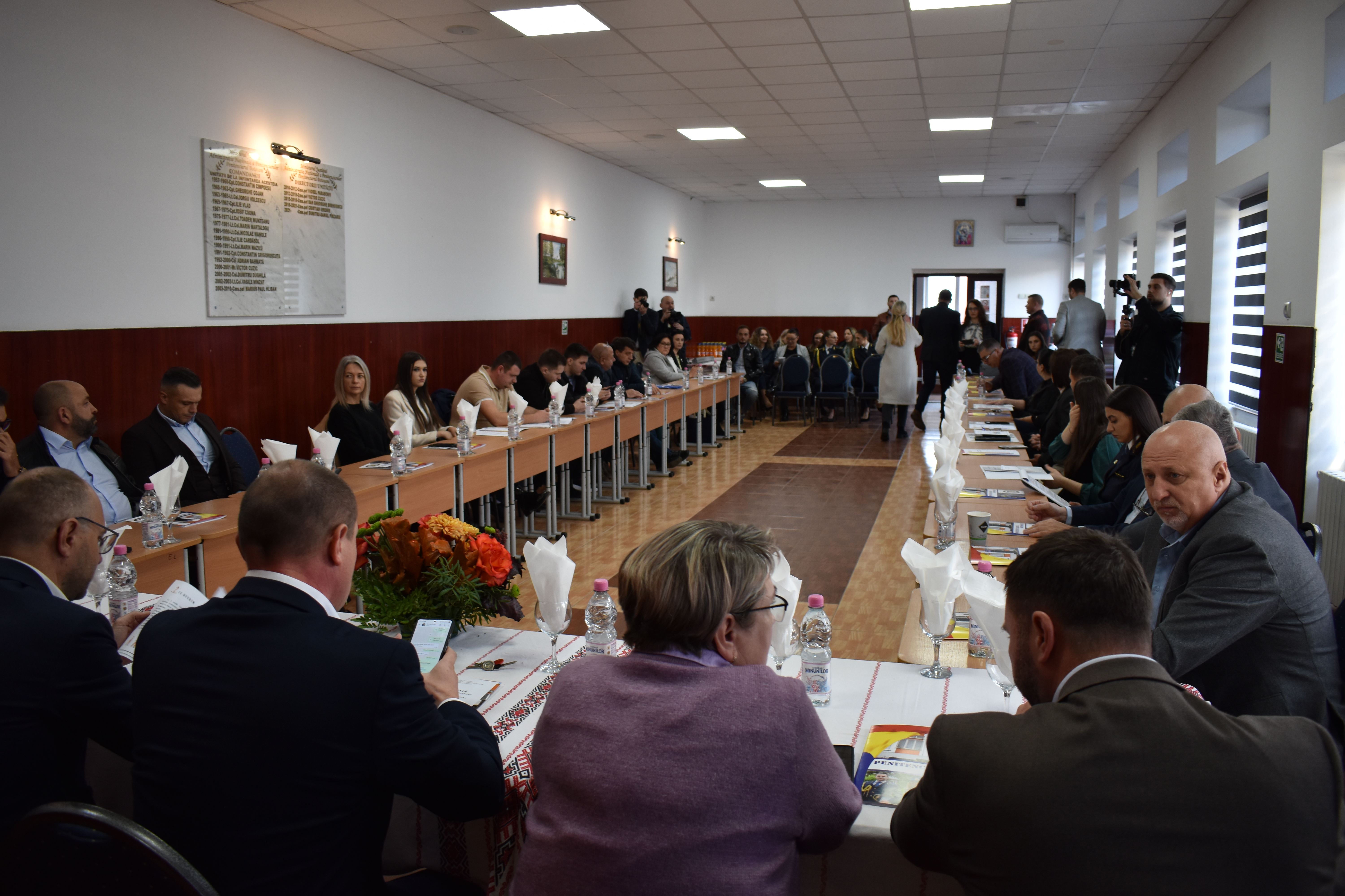 Eveniment inedit: Oamenii priviți cu teamă dar care pot deveni angajații ideali – VIDEO