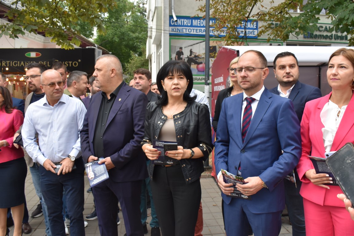 CLIPUL ZILEI: Doina Federovici și Cosmin Andrei despre candidaturile de la Botoșani pentru Parlamentul României 