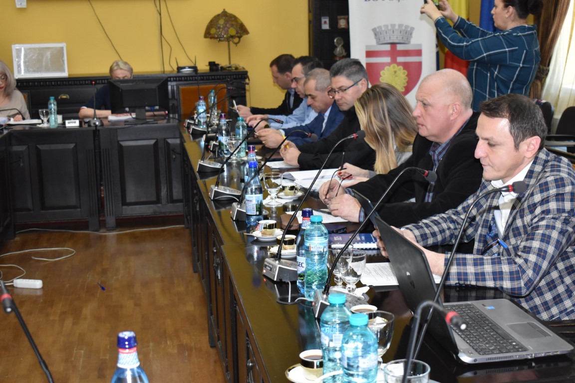 Un consilier local a intrat în depresie la Gala Eminescu: Sărbătorim înmormântarea lui – VIDEO 