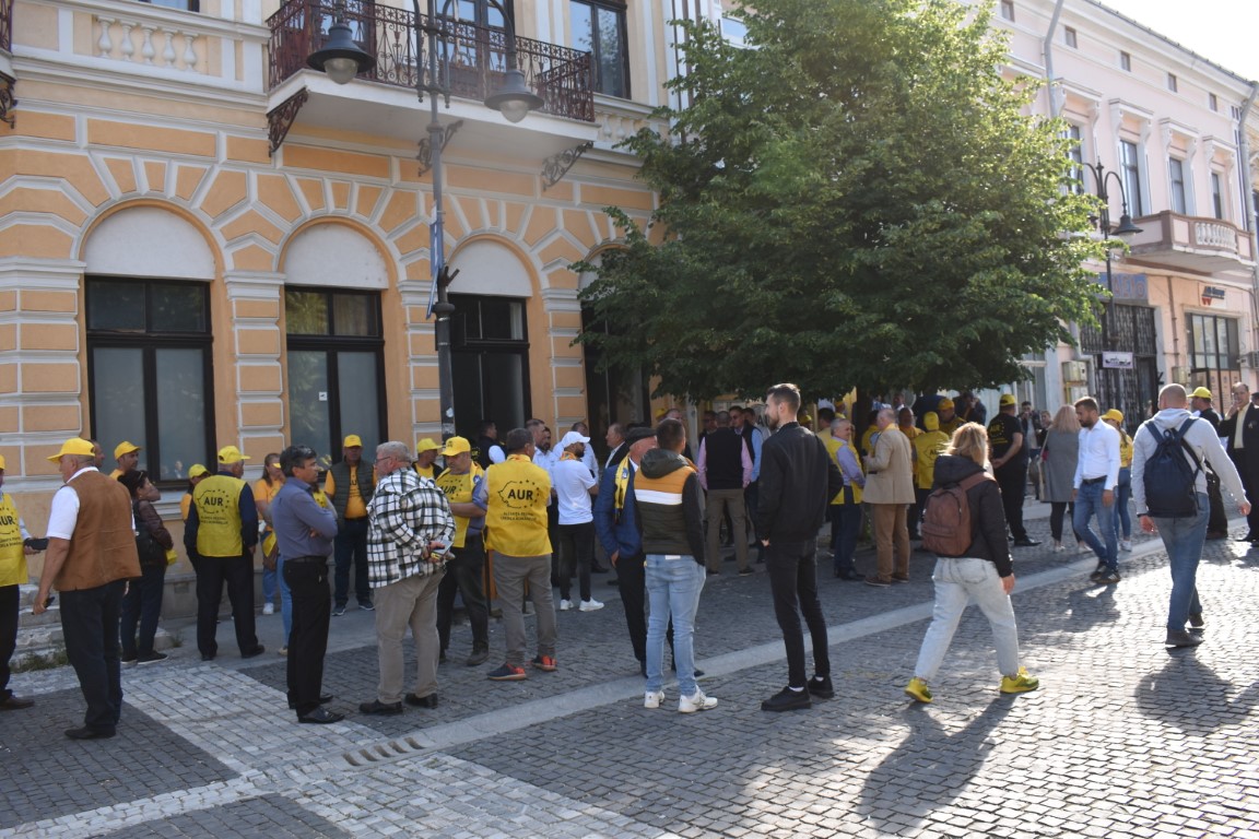 AUR s-a apucat de curățenie după alegeri, instigatorii dați afară: I-am zis să se calmeze – VIDEO 