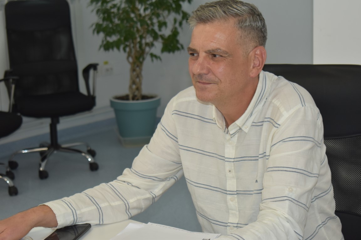 Bătaie pe posturile de asistent medical de la Mavromati, aproape 70 de candidați pe câteva locuri – VIDEO 