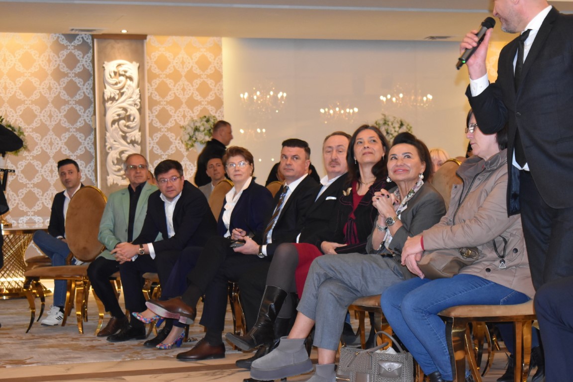 Cum l-a înnebunit „Mihai Popescu” pe șeful județului Iași: Toate înjurăturile posibile – VIDEO 