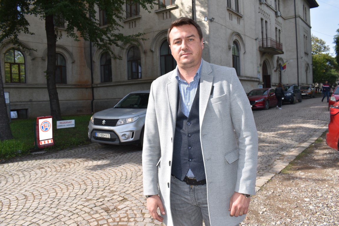 Consilier județean ales în război cu AUR: Instanța va decide / Sunt oameni care au muncit, partidul le întoarce spatele – VIDEO 