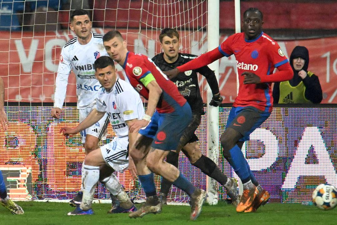dumiter reclamat la FRF