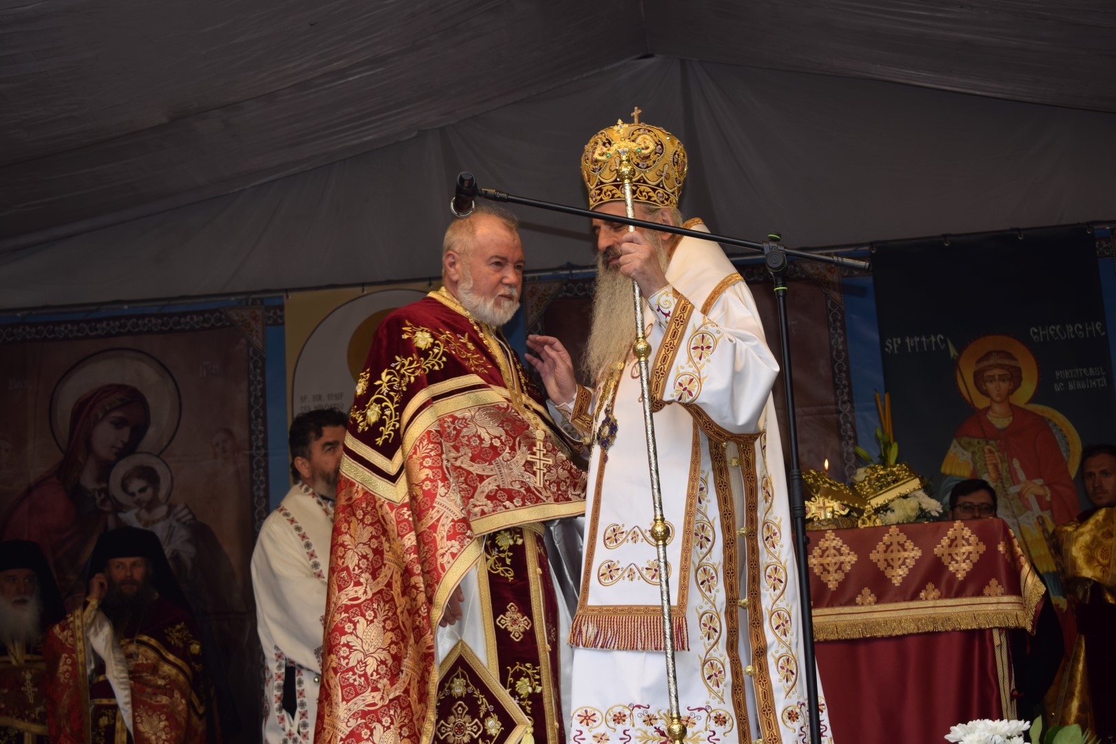 Preotul Mateciuc, către botoșăneni de Ziua Orașului: Să avem în continuare curajul de a ne mărturisi credința – VIDEO