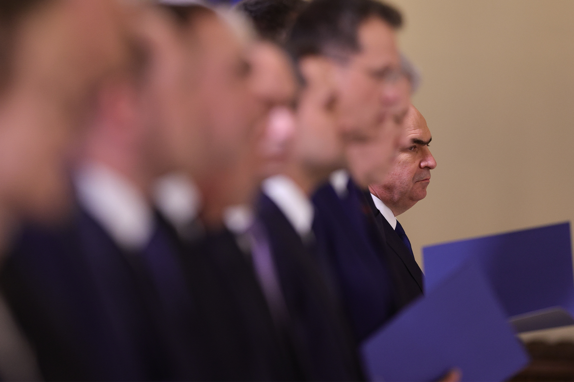 Miniștrii PSD demisionează: Guvernul Bolojan, sub presiune. Ce urmează?