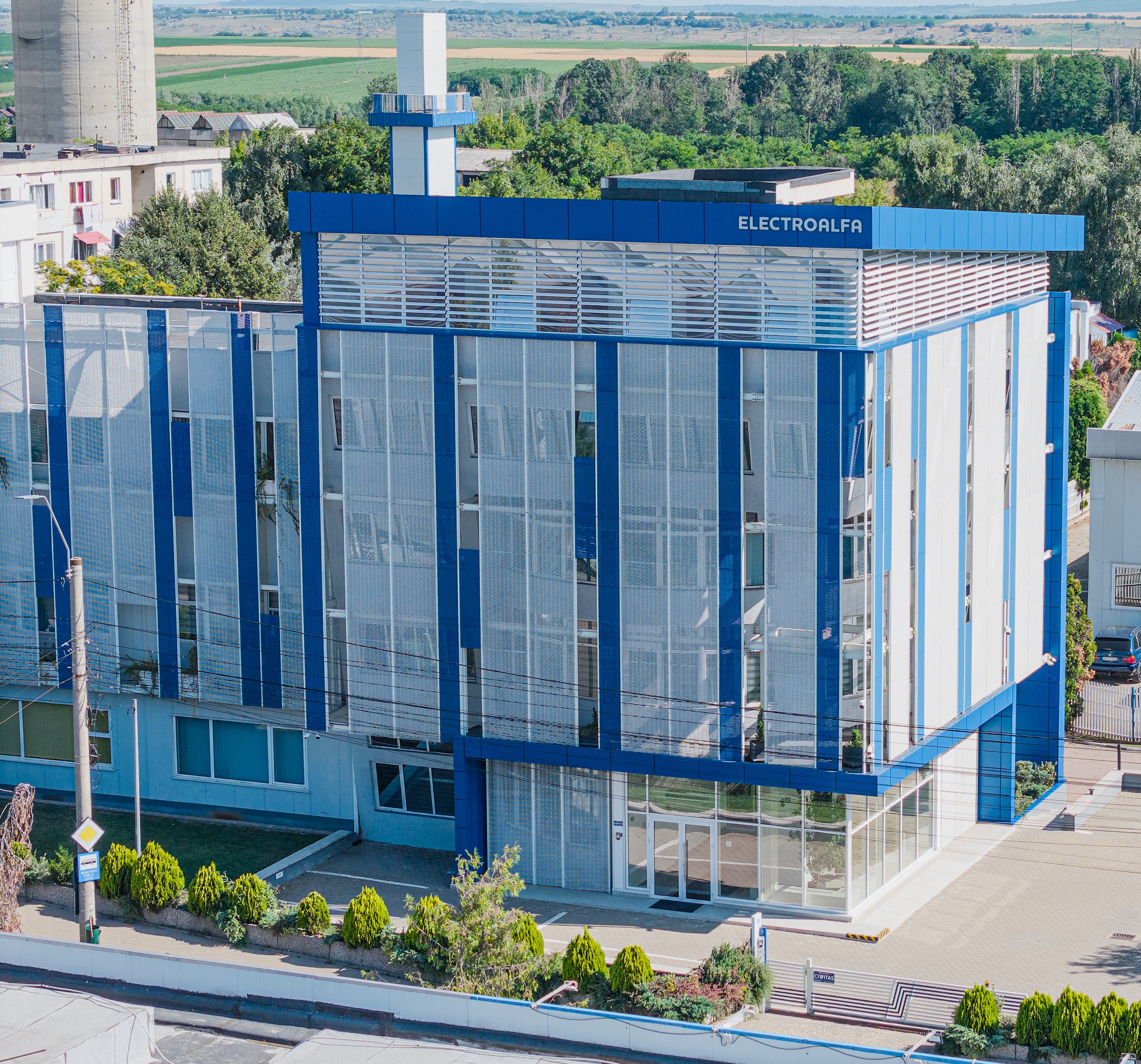 Electroalfa recrutează Jurist