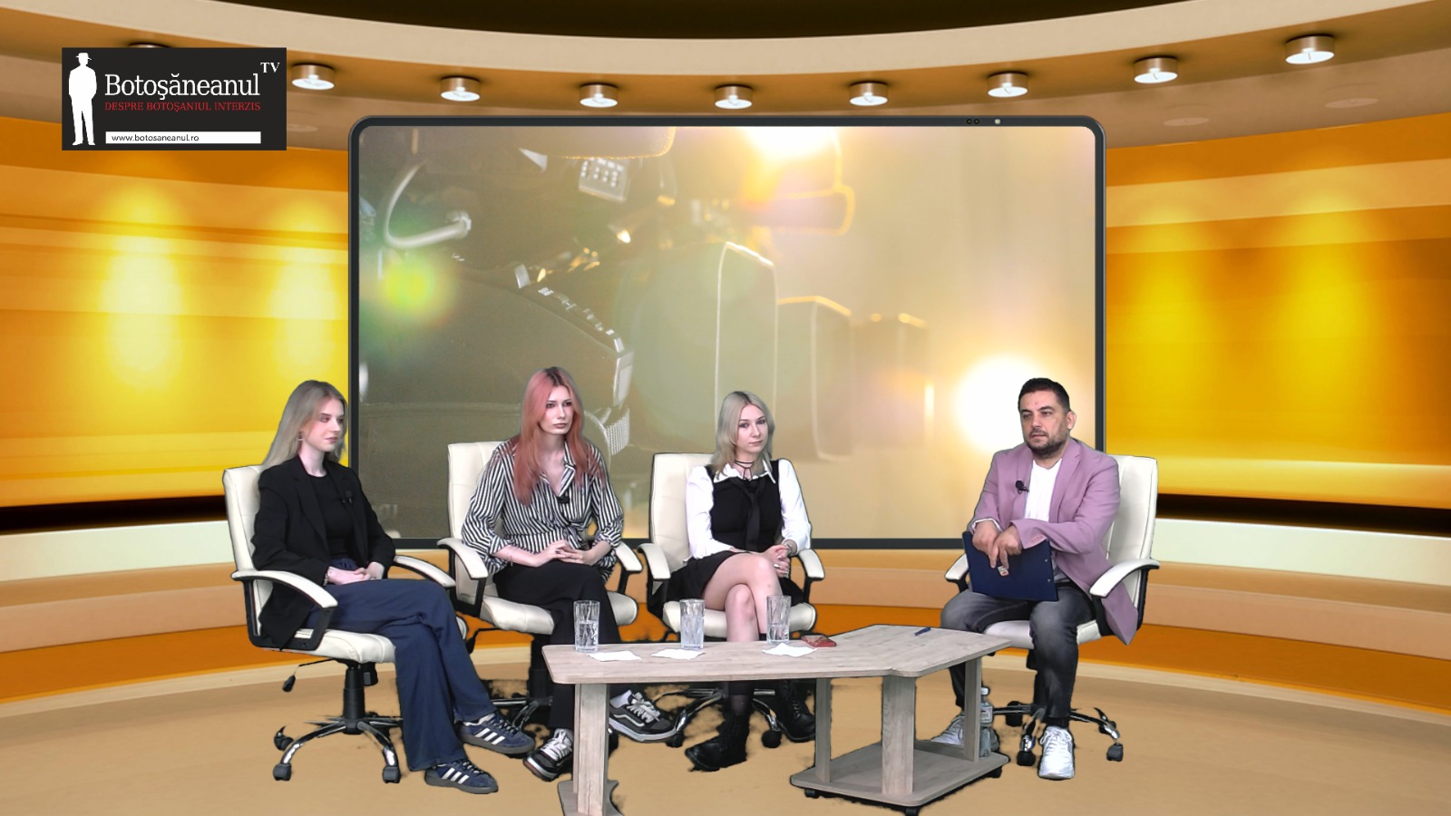 ACUM: Trei eleve își propun să revoluționeze dezbaterea la Botoșani – LIVE 