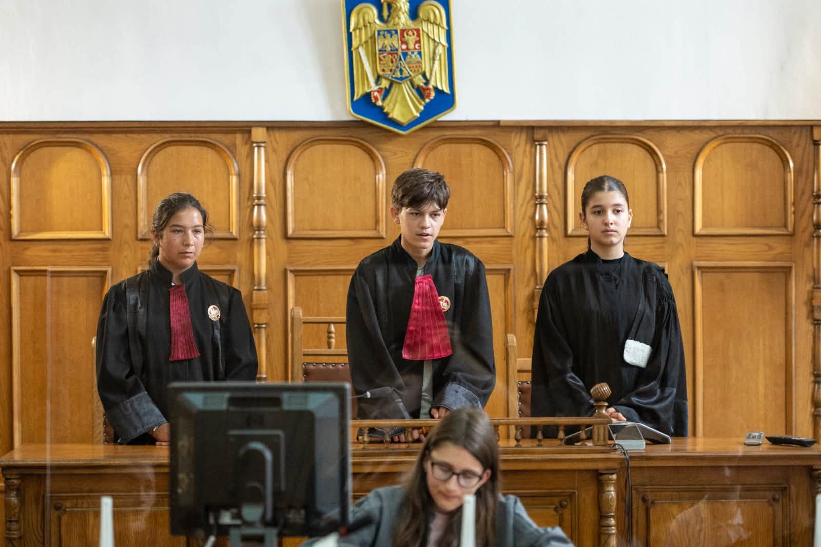elevi-din-botosani-in-sala-de-judecata