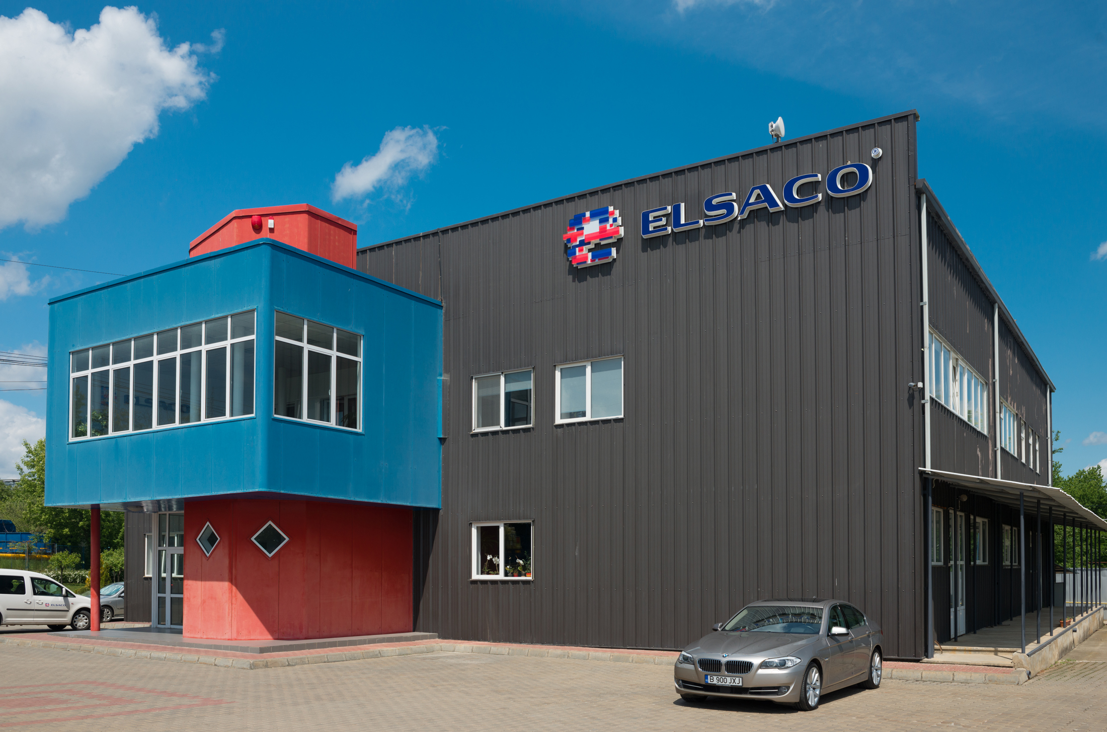 Elsaco Power angajează electricieni și ingineri instalații electrice 