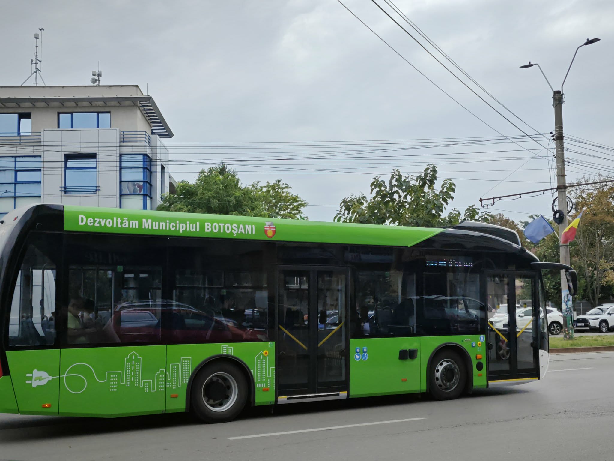 Anunț important de la Eltrans: Traseele unor autobuze vor fi deviate 
